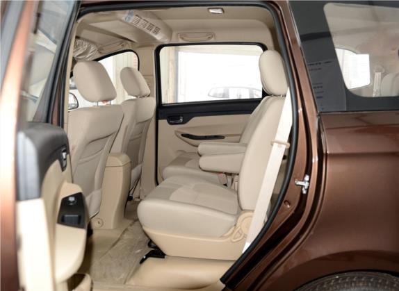 开瑞K50 2015款 1.5L 手动标准型 车厢座椅   后排空间