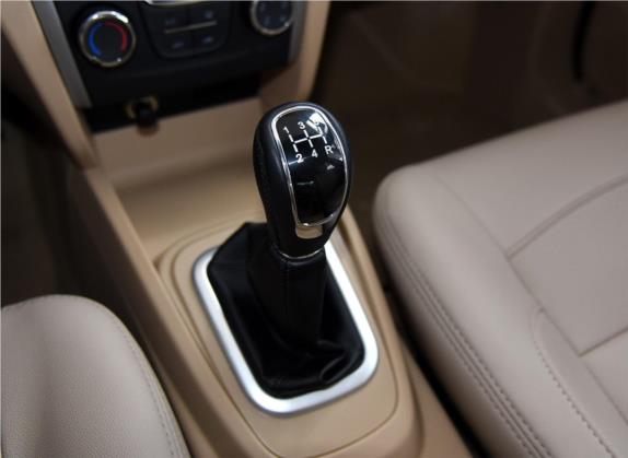 开瑞K50 2015款 1.5L 手动舒适型 中控类   挡把