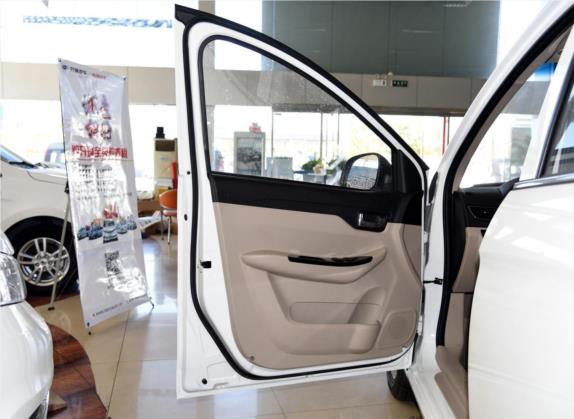 开瑞K50 2015款 1.5L 自动舒适型 车厢座椅   前门板