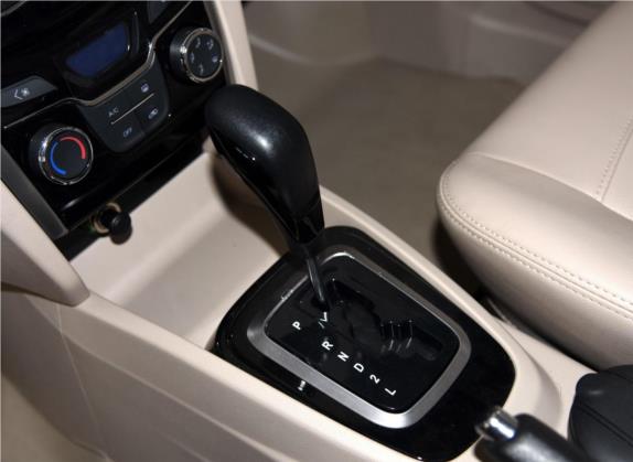 开瑞K50 2015款 1.5L 自动舒适型 中控类   挡把