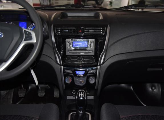 开瑞K50 2018款 1.5L 手动舒适型 中控类   中控台