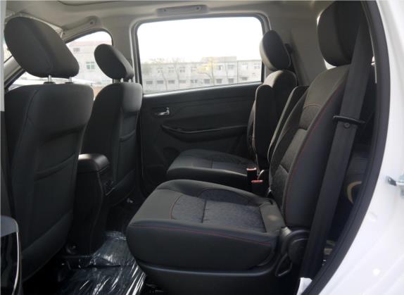 开瑞K50 2018款 1.5L 手动天窗版 车厢座椅   后排空间