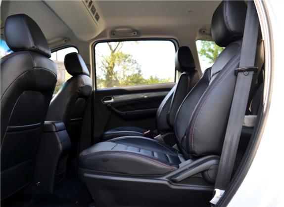 开瑞K60 2017款 1.5L 手动旗舰型 车厢座椅   后排空间