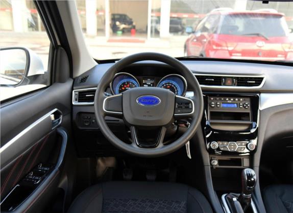 开瑞K60 2017款 1.5L 手动舒适型 中控类   驾驶位
