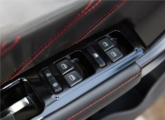 开瑞K60 2017款 1.5L 手动舒适型 车厢座椅   门窗控制