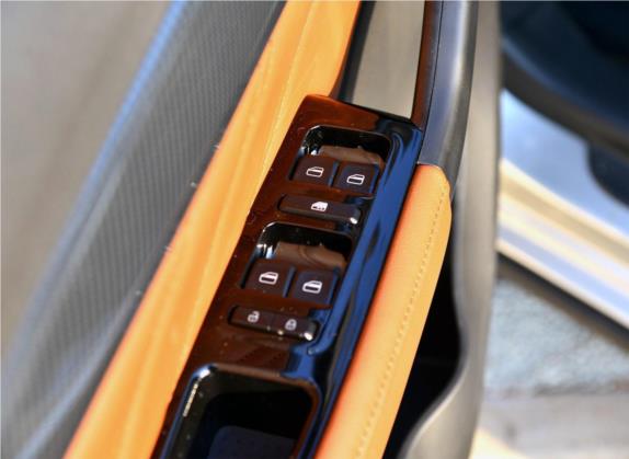 开瑞K60 2018款 1.5L 手动天窗版 车厢座椅   门窗控制
