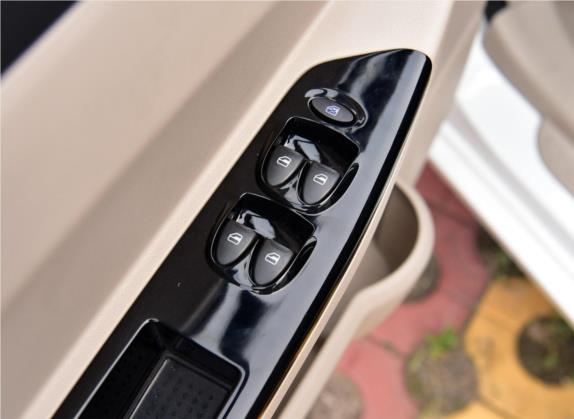 开瑞K50EV 2018款 豪华型EV 车厢座椅   门窗控制