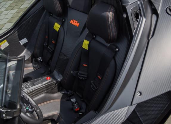 X-BOW 2020款 GT版 车厢座椅   前排空间
