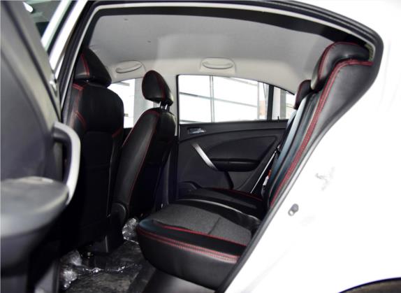 凯翼C3R 2015款 1.5L 手动金钻版 车厢座椅   后排空间
