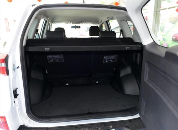 凯翼X3 2016款 1.6L 手动智联II版 车厢座椅   后备厢