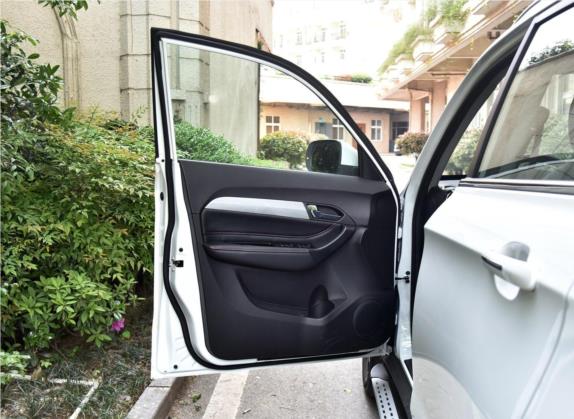 凯翼X3 2018款 1.6L CVT智享版 国V 车厢座椅   前门板