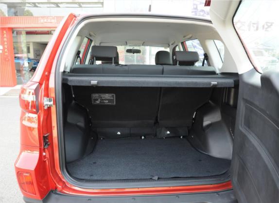凯翼X3 2019款 1.5L 手动智享版 车厢座椅   后备厢