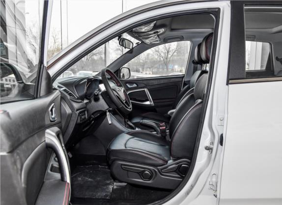 凯翼X5 2017款 2.0L CVT豪华型 车厢座椅   前排空间