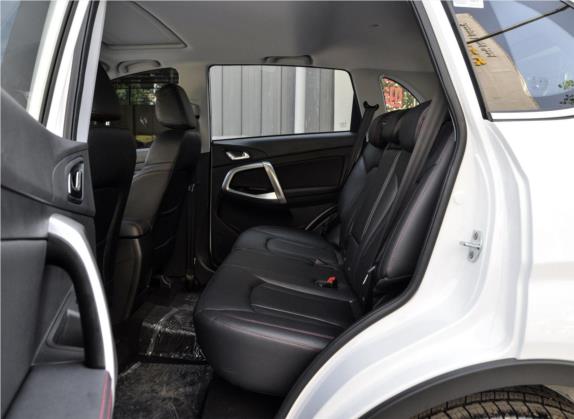 凯翼X5 2019款 1.5T 手动智趣型 国VI 车厢座椅   后排空间