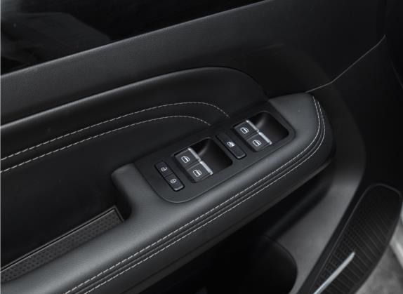 炫界 2021款 1.5L 手动惠享版 车厢座椅   门窗控制