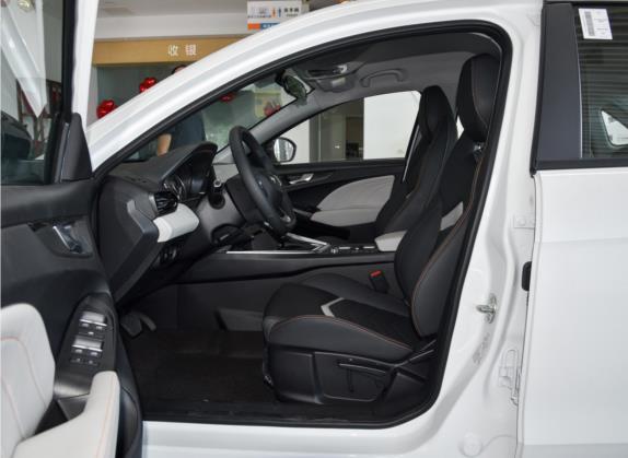 轩度 2021款 1.5T CVT扎起版 车厢座椅   前排空间