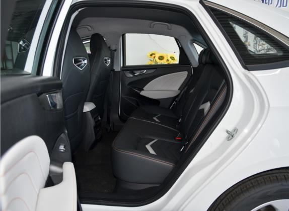 轩度 2021款 1.5T CVT扎起版 车厢座椅   后排空间