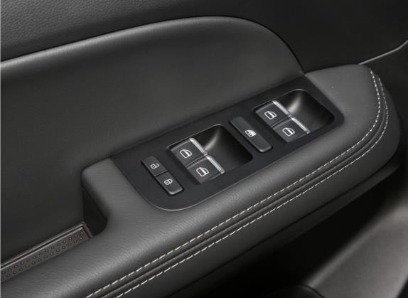 炫界Pro EV 2022款 401km 悦享版 车厢座椅   门窗控制