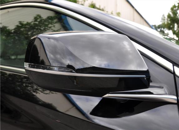 凯迪拉克XTS 2014款 28T 科技型 外观细节类   外后视镜