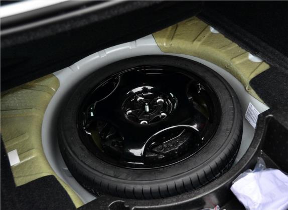 凯迪拉克XTS 2014款 28T 铂金版 其他细节类   备胎