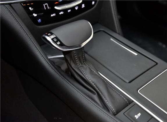 凯迪拉克CT6 2017款 28T 豪华型 中控类   挡把