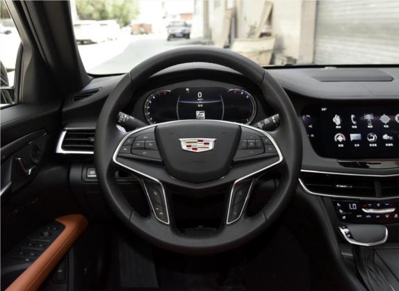 凯迪拉克CT6 2017款 28T 领先型 中控类   驾驶位