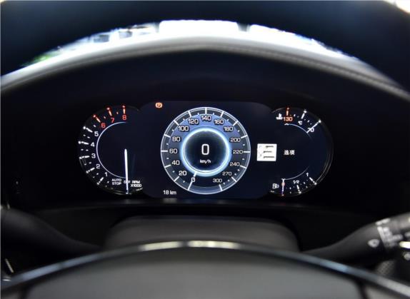 凯迪拉克CT6 2017款 40T 铂金版 中控类   仪表盘