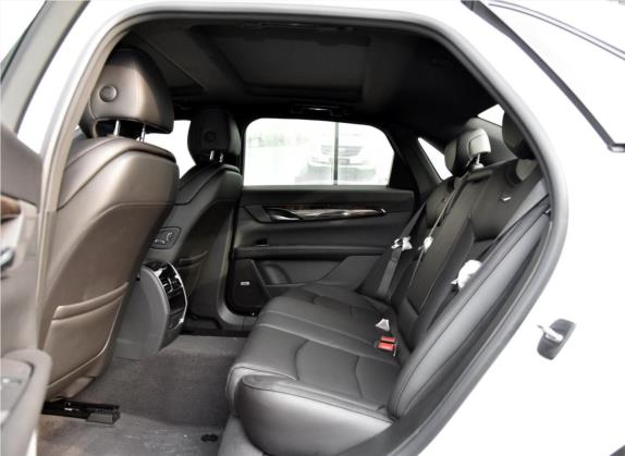 凯迪拉克CT6 2019款 28T 豪华型 车厢座椅   后排空间