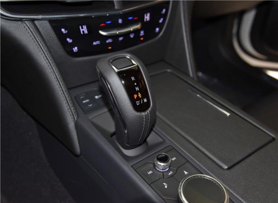 凯迪拉克CT6 2019款 28T 豪华运动型 中控类   挡把