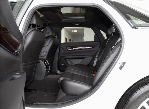 凯迪拉克CT6 2020款 28T 精英型 车厢座椅   后排空间