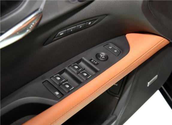 凯迪拉克CT6 2021款 28T 冠军限量版 车厢座椅   门窗控制