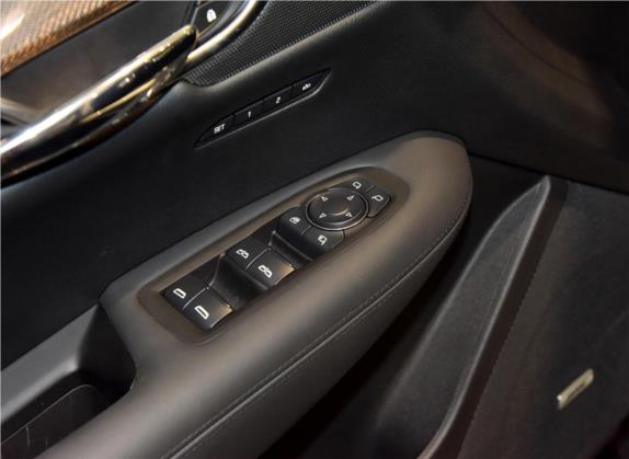 凯迪拉克XT5 2016款 28T 四驱领先型 车厢座椅   门窗控制