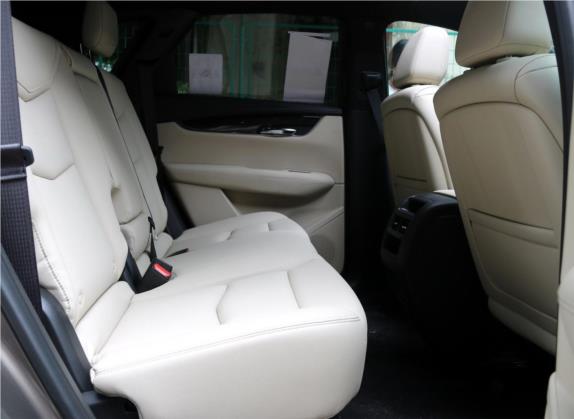 凯迪拉克XT5 2017款 周年庆版 25T 技术型 车厢座椅   后排空间