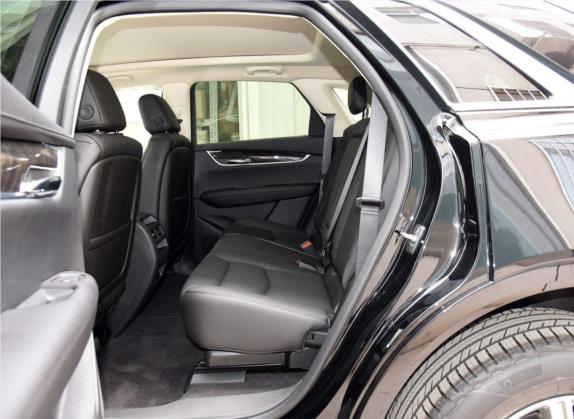 凯迪拉克XT5 2017款 周年庆版 25T 豪华型 车厢座椅   后排空间
