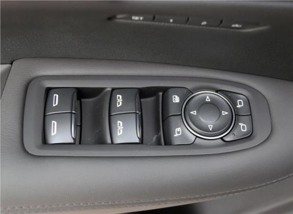 凯迪拉克XT5 2017款 周年庆版 28T 四驱领先型 车厢座椅   门窗控制