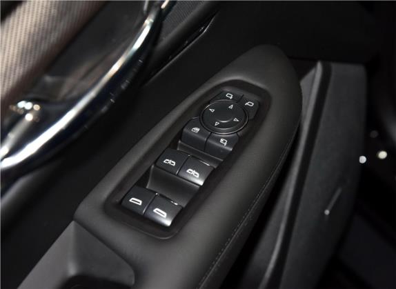 凯迪拉克XT5 2018款 28E 四驱领先型 车厢座椅   门窗控制