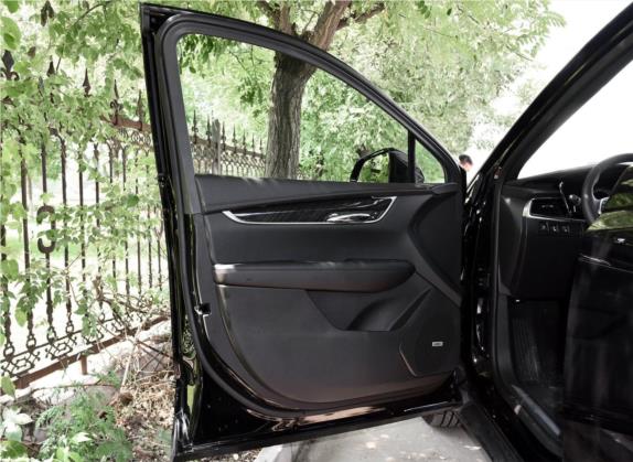 凯迪拉克XT5 2018款 28E 四驱技术型 车厢座椅   前门板