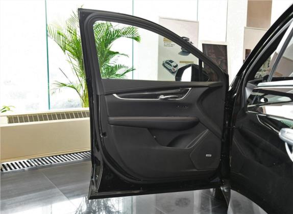 凯迪拉克XT5 2020款 28T 豪华型 车厢座椅   前门板