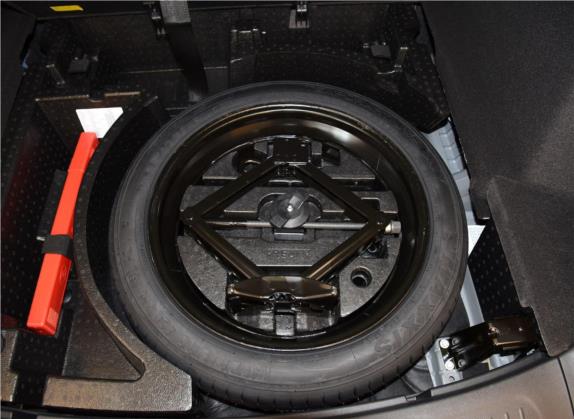 凯迪拉克XT5 2020款 28T 技术型 其他细节类   备胎