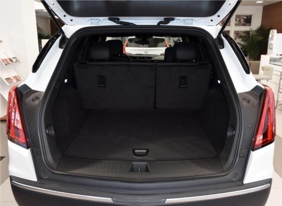 凯迪拉克XT5 2020款 改款 28T 技术型 车厢座椅   后备厢