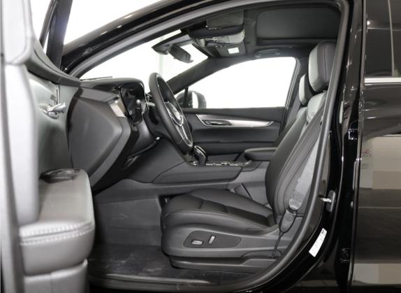 凯迪拉克XT5 2020款 改款 28T 四驱技术型 车厢座椅   前排空间