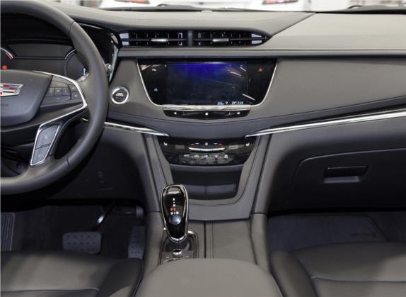 凯迪拉克XT5 2020款 改款 28T 四驱豪华型 中控类   中控台