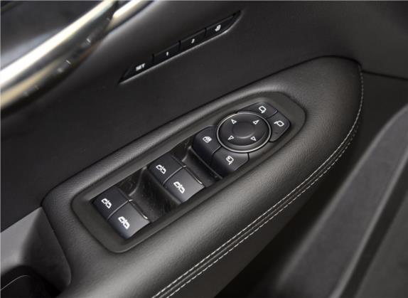 凯迪拉克XT5 2020款 改款 28T 四驱豪华型 车厢座椅   门窗控制
