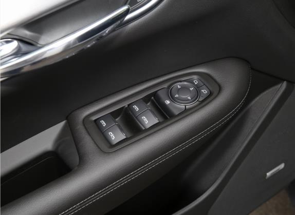 凯迪拉克XT5 2021款 28T 四驱技术型 车厢座椅   门窗控制