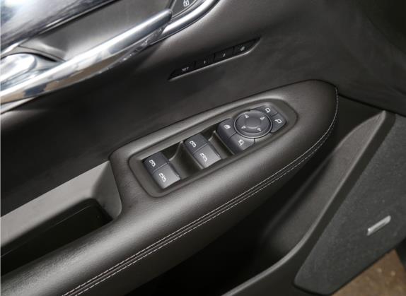 凯迪拉克XT5 2021款 2.0T 两驱豪华型 车厢座椅   门窗控制