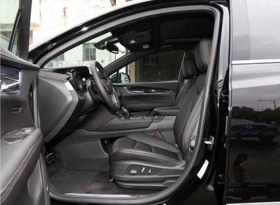凯迪拉克XT5 2021款 2.0T 四驱豪华型 车厢座椅   前排空间