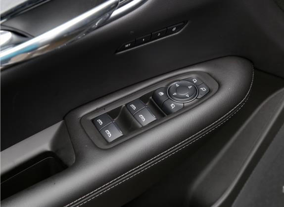 凯迪拉克XT5 2021款 2.0T 四驱豪华型 车厢座椅   门窗控制