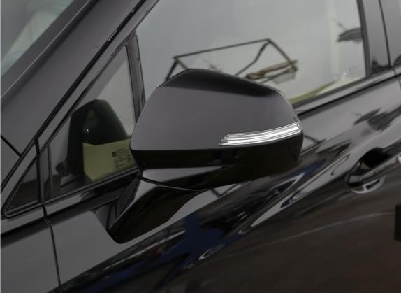 凯迪拉克XT5 2021款 2.0T 四驱铂金型 外观细节类   外后视镜
