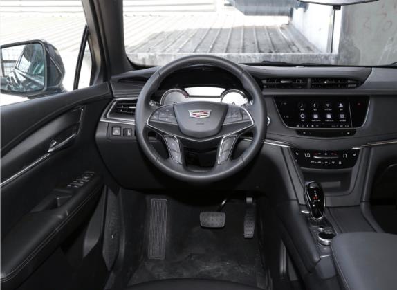 凯迪拉克XT5 2022款 2.0T 四驱风尚型 中控类   驾驶位
