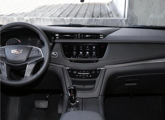 凯迪拉克XT5 2022款 2.0T 四驱风尚型 中控类   中控台